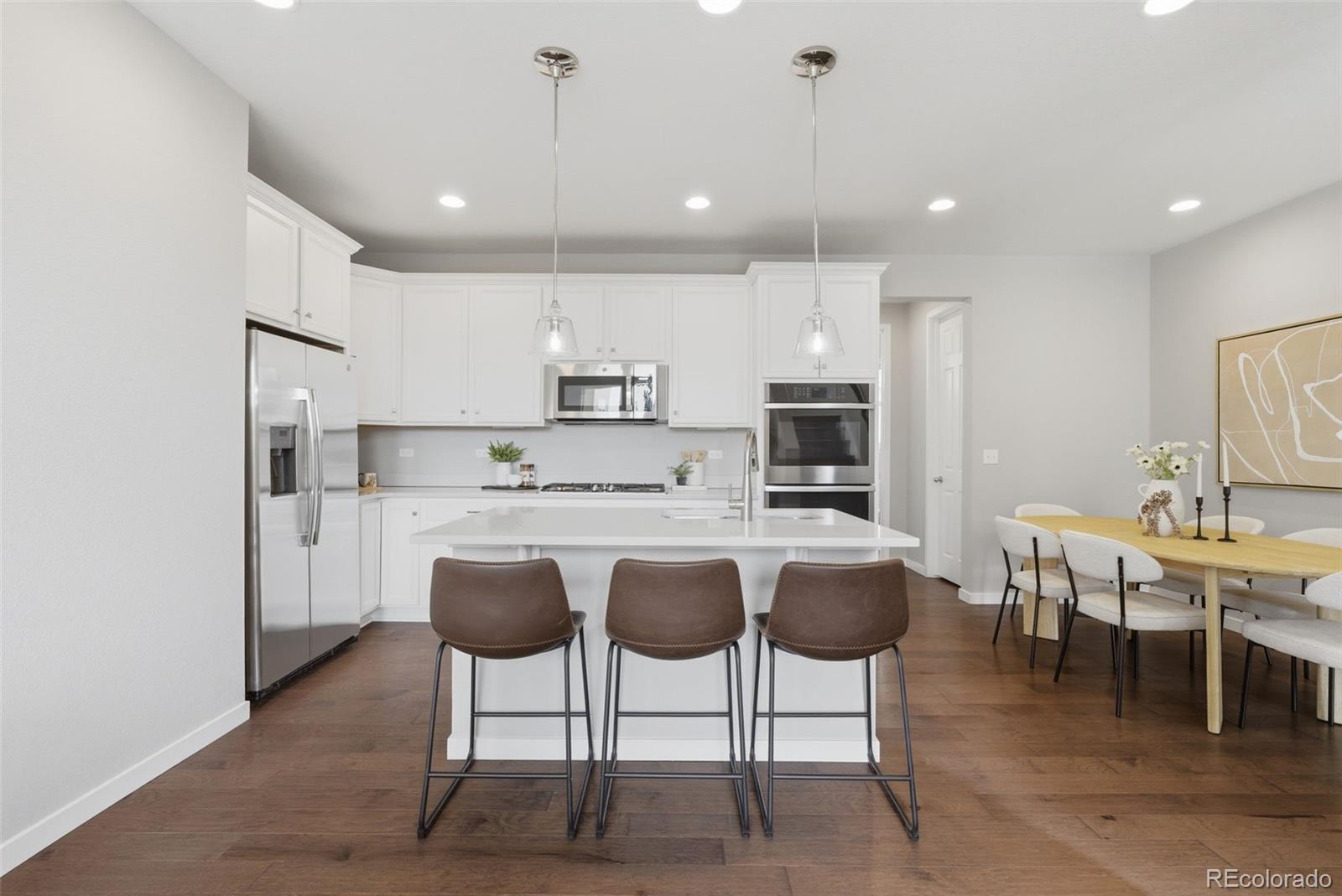 8343 Rivulet Point Highlands Ranch, CO 80129 - Photo 7 of 50