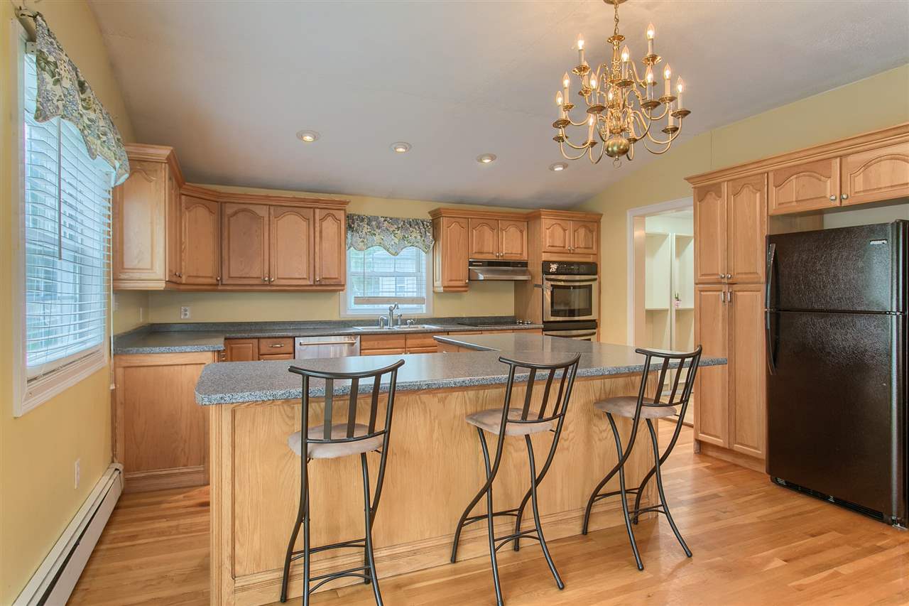 32 Bannister Road Salem, NH 03079 - Photo 13 of 40 Gallery Image 13