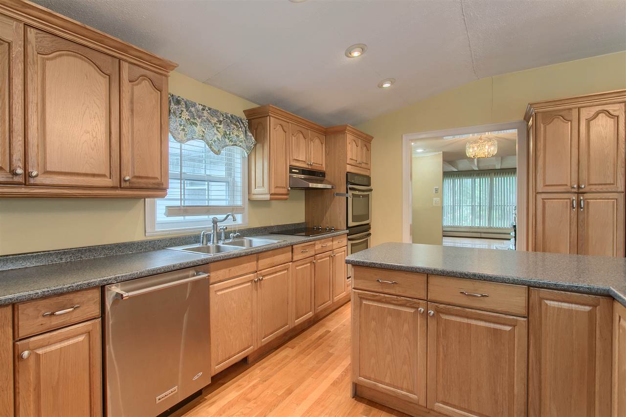 32 Bannister Road Salem, NH 03079 - Photo 17 of 40 Gallery Image 17