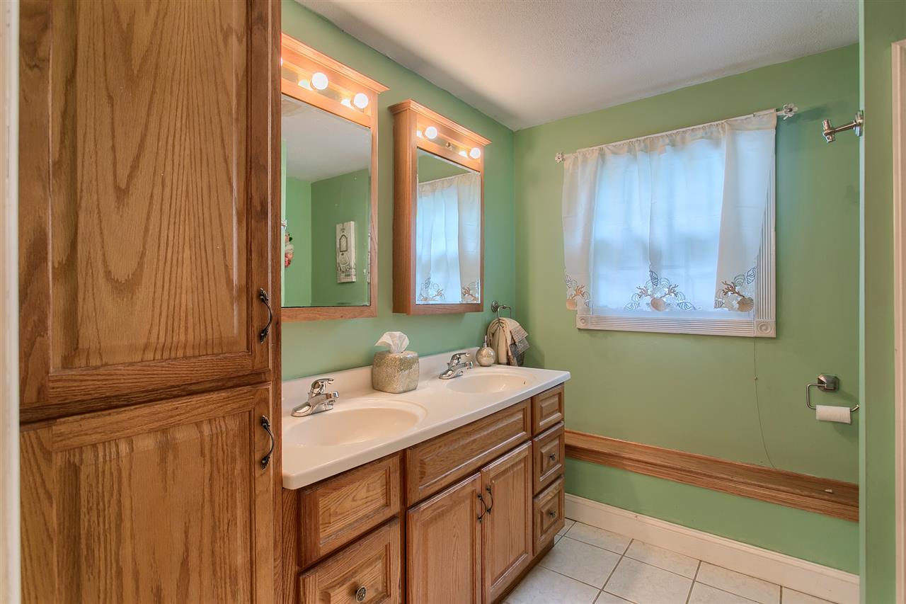 32 Bannister Road Salem, NH 03079 - Photo 19 of 40 Gallery Image 19