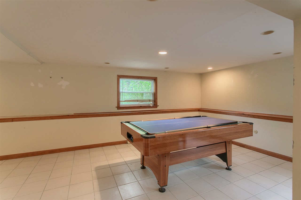 32 Bannister Road Salem, NH 03079 - Photo 31 of 40 Gallery Image 31