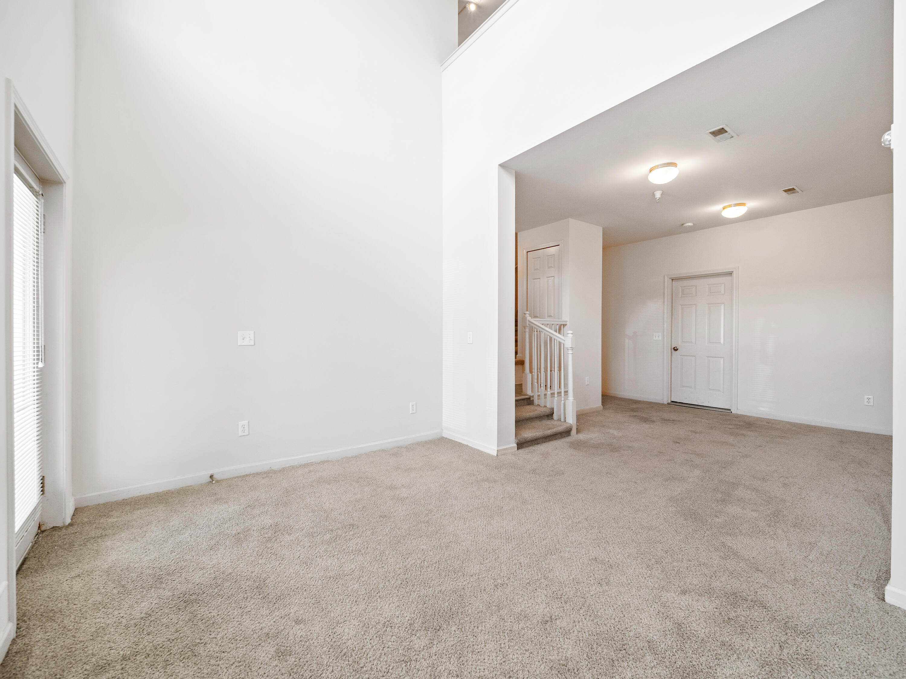 3344 Hilton Road Ferndale, MI 48220 - Photo 6 of 18 DSC03514