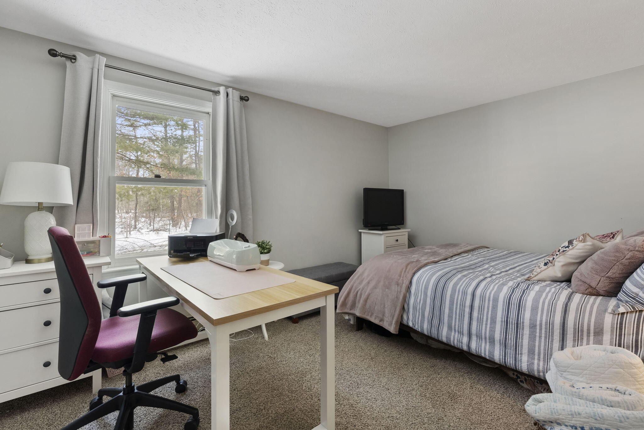 33 Sedgewood Drive Kennebunk, ME 04043 - Photo 17 of 35 25-web-or-mls-DSC03644