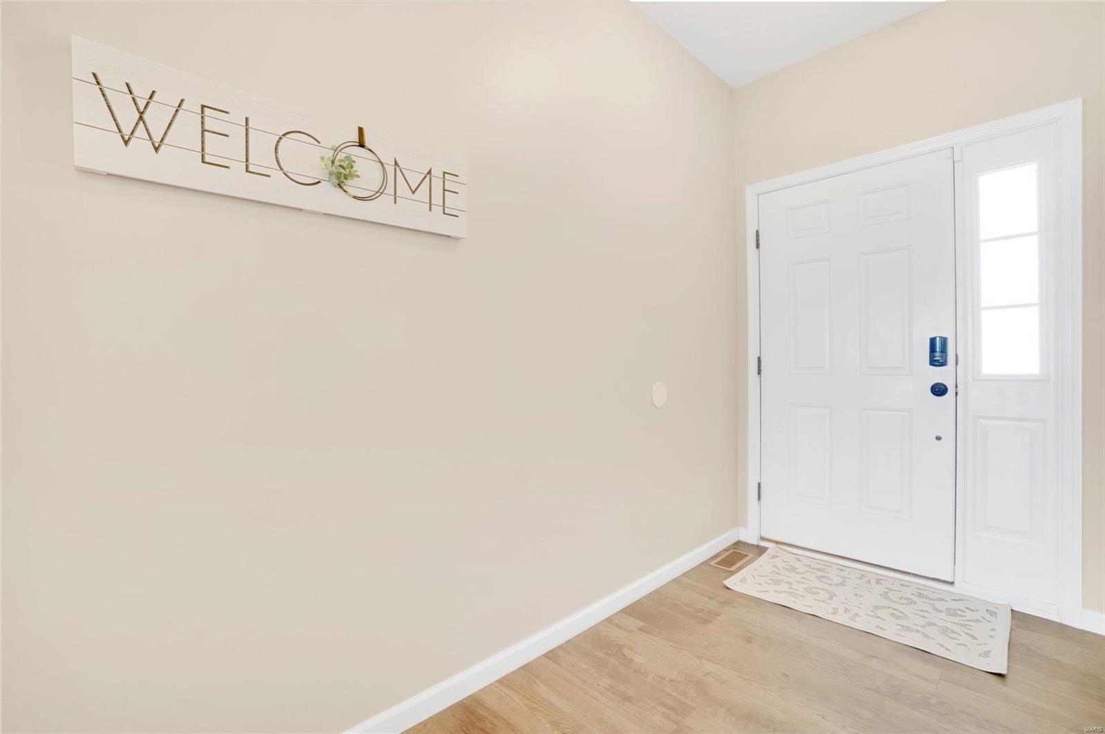 671 Springfield Drive Wentzville, MO 63385 - Photo 4 of 29