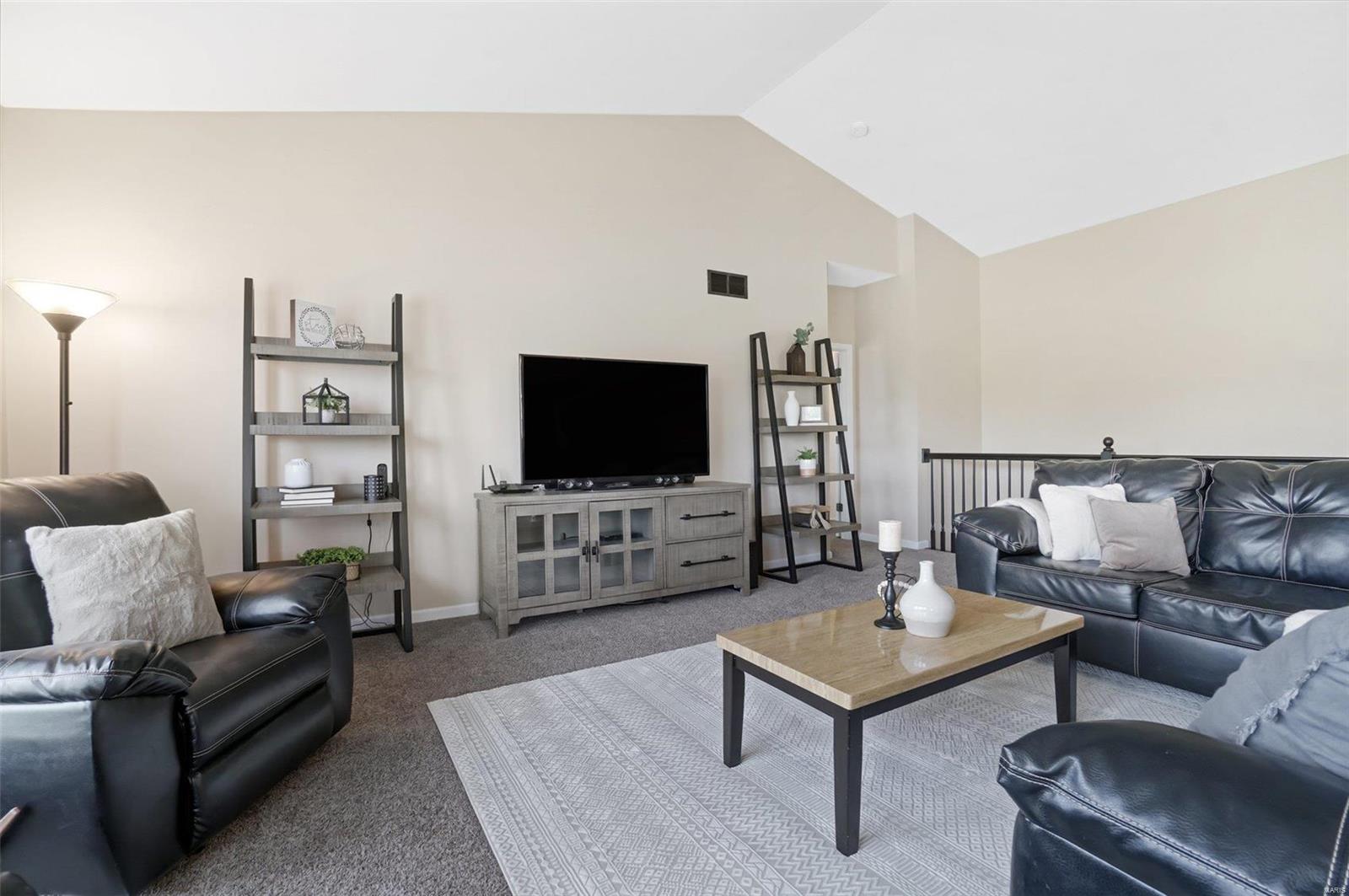 671 Springfield Drive Wentzville, MO 63385 - Photo 7 of 29