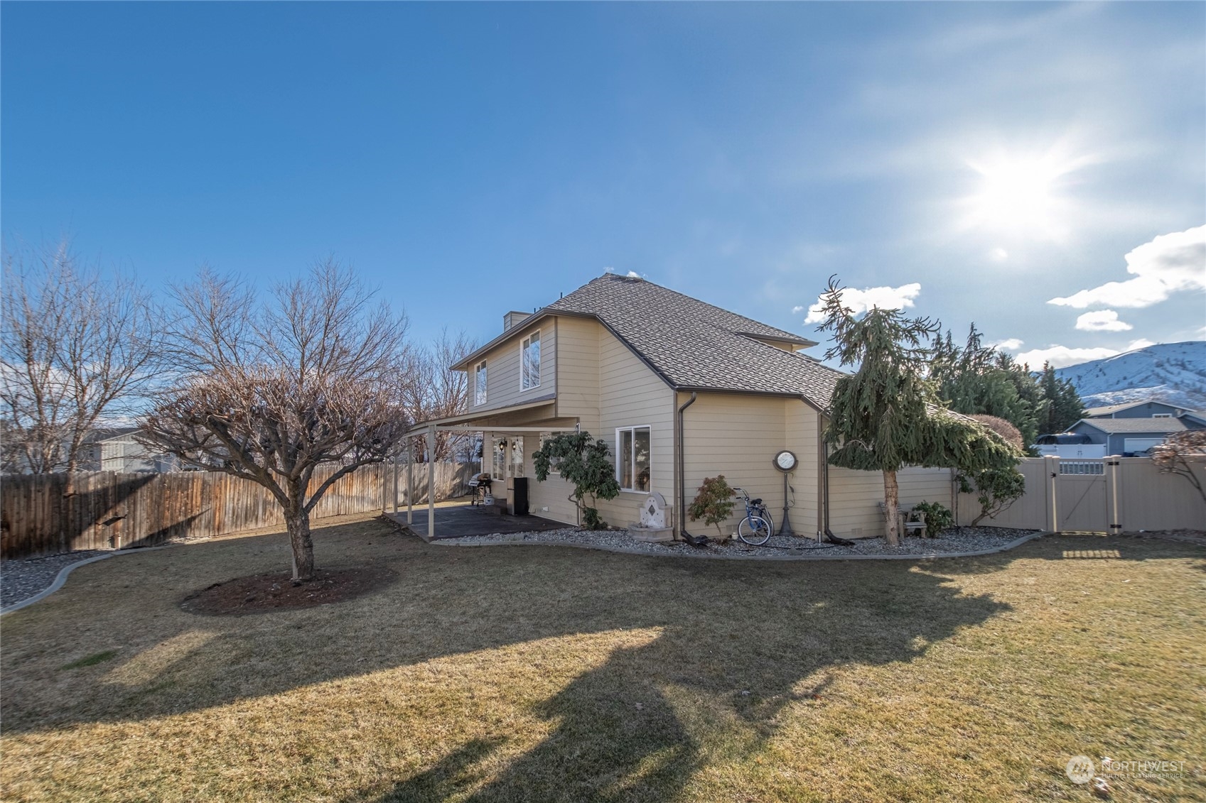 1506 Fourth Street Wenatchee, WA 98801 - Photo 14 of 36 Gallery Image 14