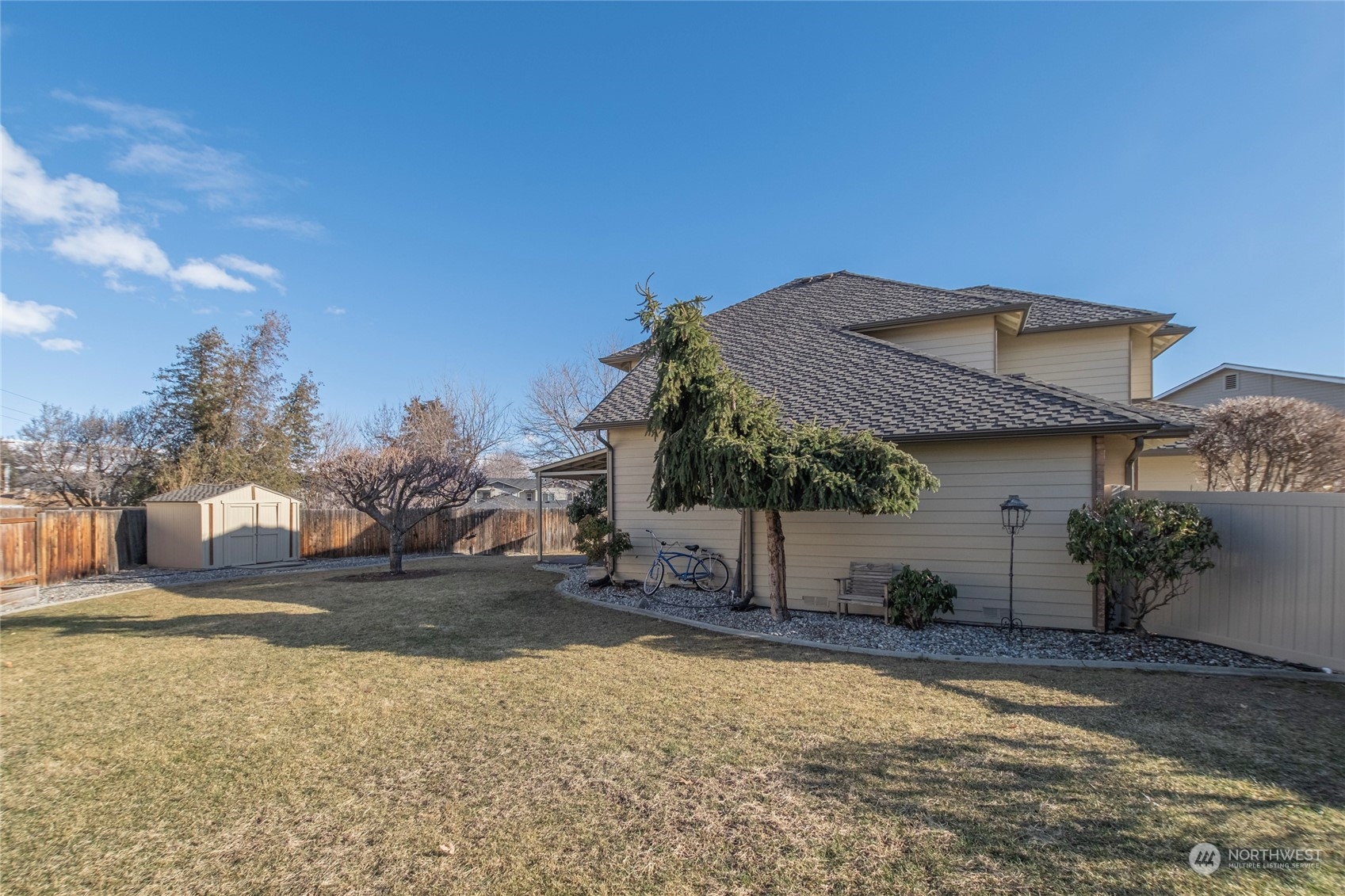 1506 Fourth Street Wenatchee, WA 98801 - Photo 8 of 36 Gallery Image 8