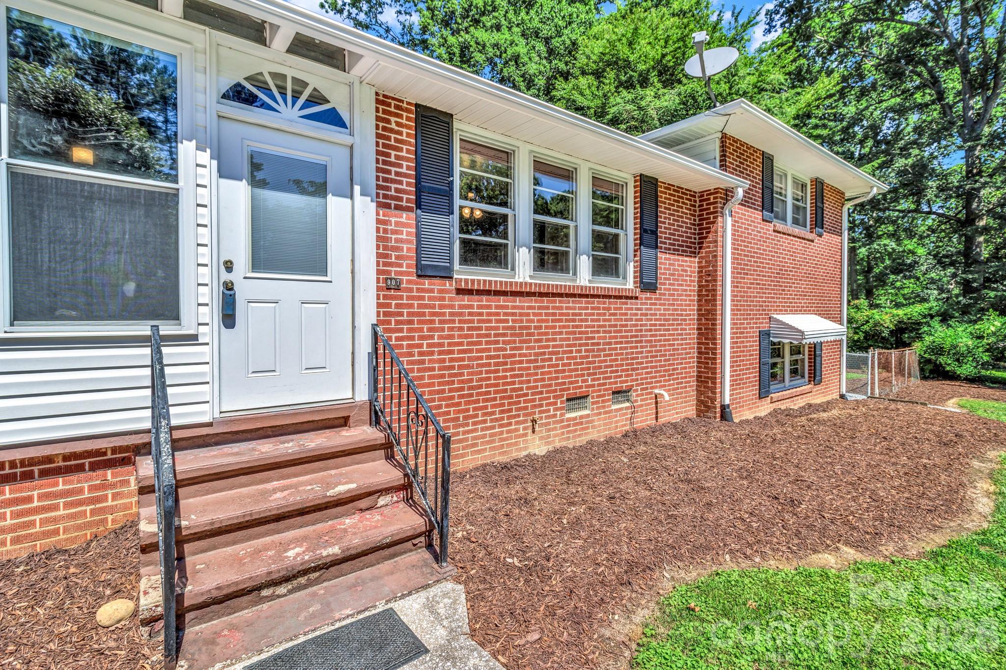 907 West Blue Ridge Road East Flat Rock, NC 28726 - Photo 7 of 48