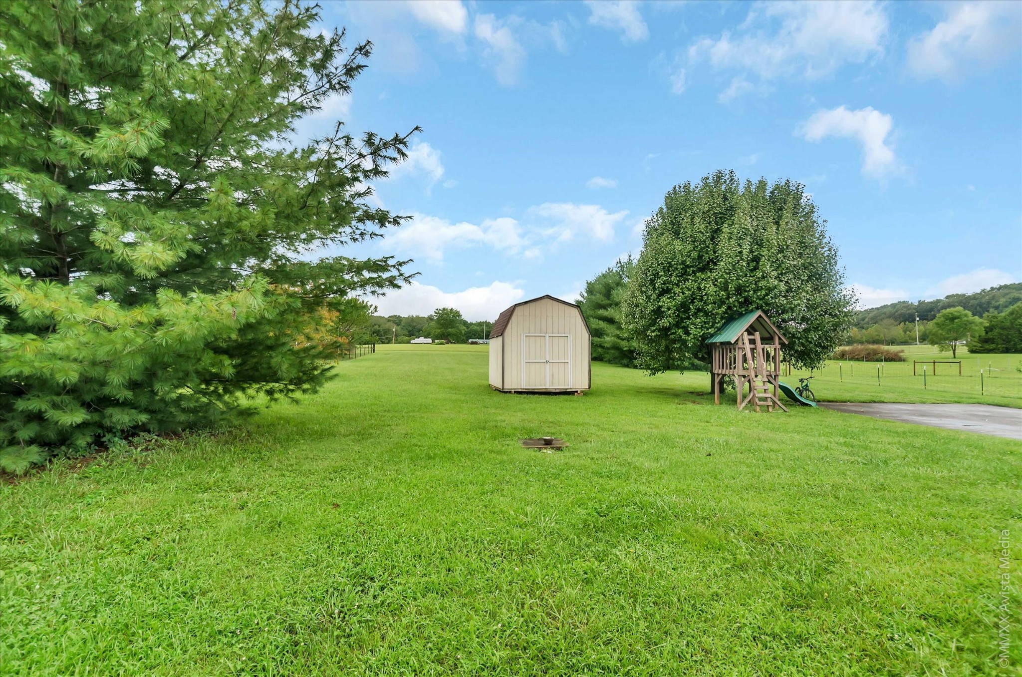 418 Jernigan Road Portland, TN 37148 - Photo 13 of 15 a garden view