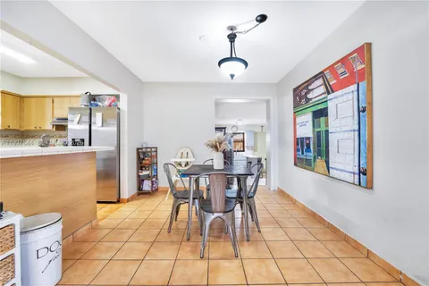 $650,900 | 5015 East Palm Court, Hialeah, FL 33013