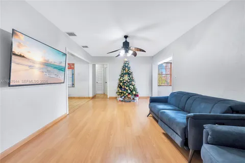 $650,900 | 5015 East Palm Court, Hialeah, FL 33013