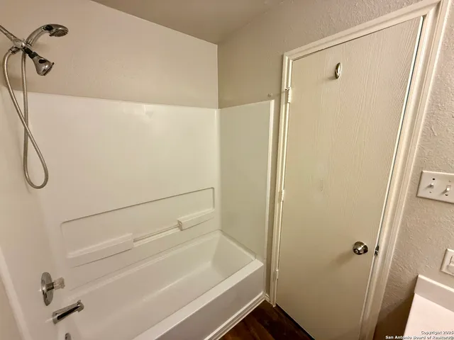 $1,325 | 9914 Kent, San Antonio, TX 78254