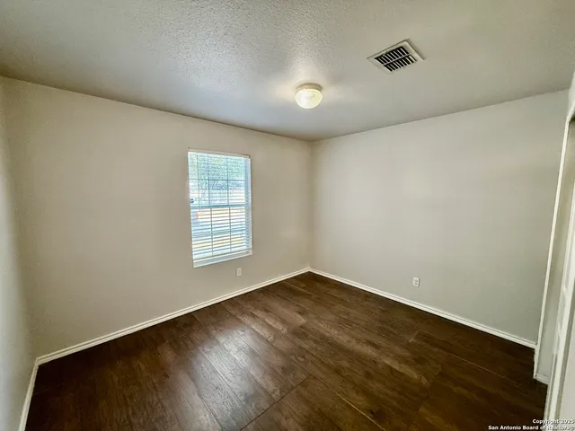 $1,325 | 9914 Kent, San Antonio, TX 78254