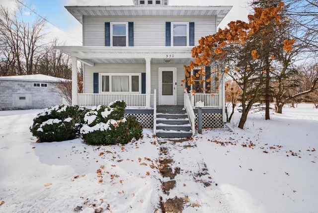 $264,900 | 330 Main Street, Oconto, WI 54153