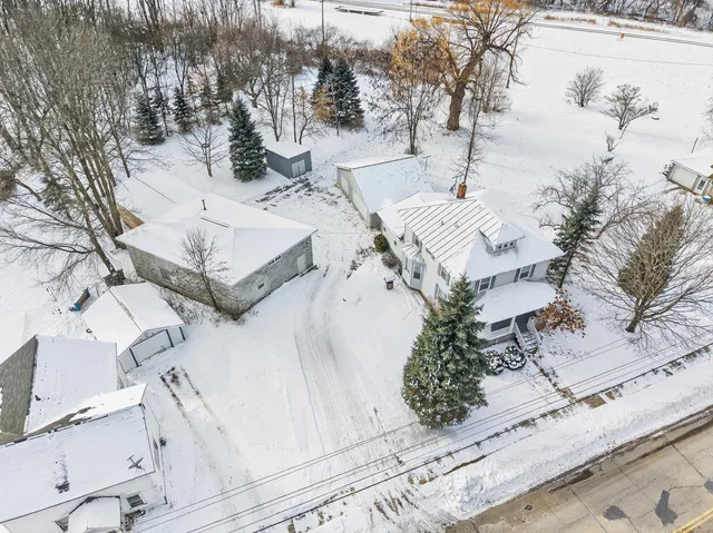 $264,900 | 330 Main Street, Oconto, WI 54153