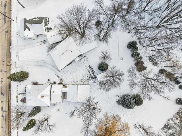 $264,900 | 330 Main Street, Oconto, WI 54153