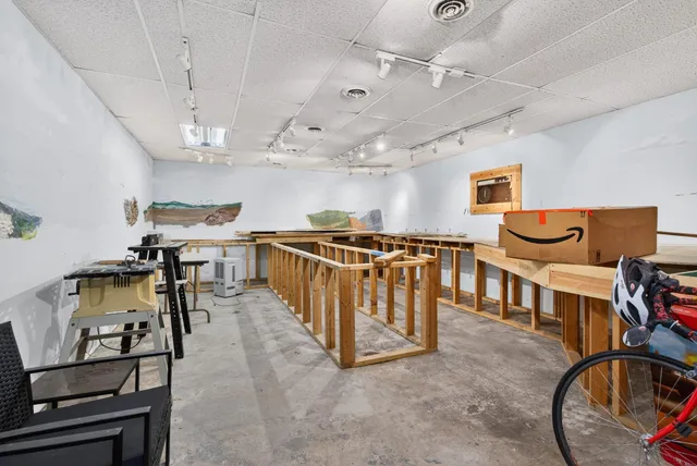 $264,900 | 330 Main Street, Oconto, WI 54153