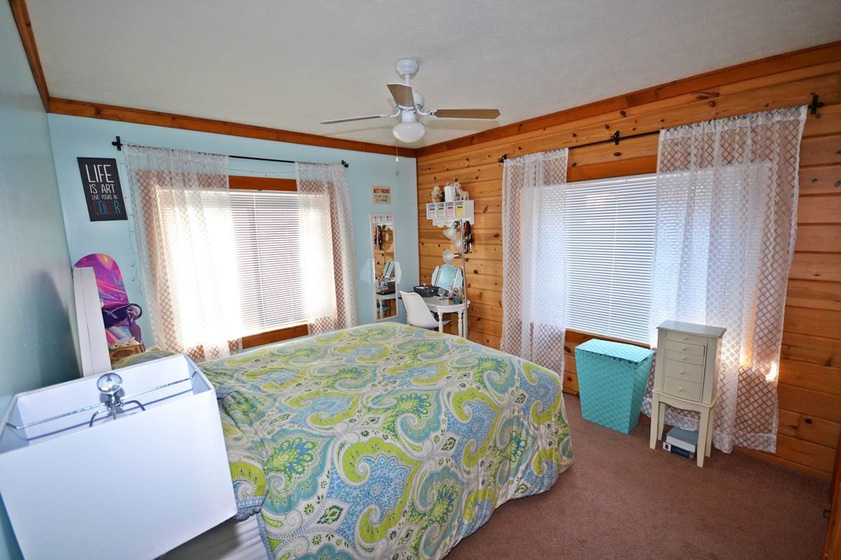 11076 45 Road Cadillac, MI 49601 - Photo 23 of 51 1829090-22.JPG