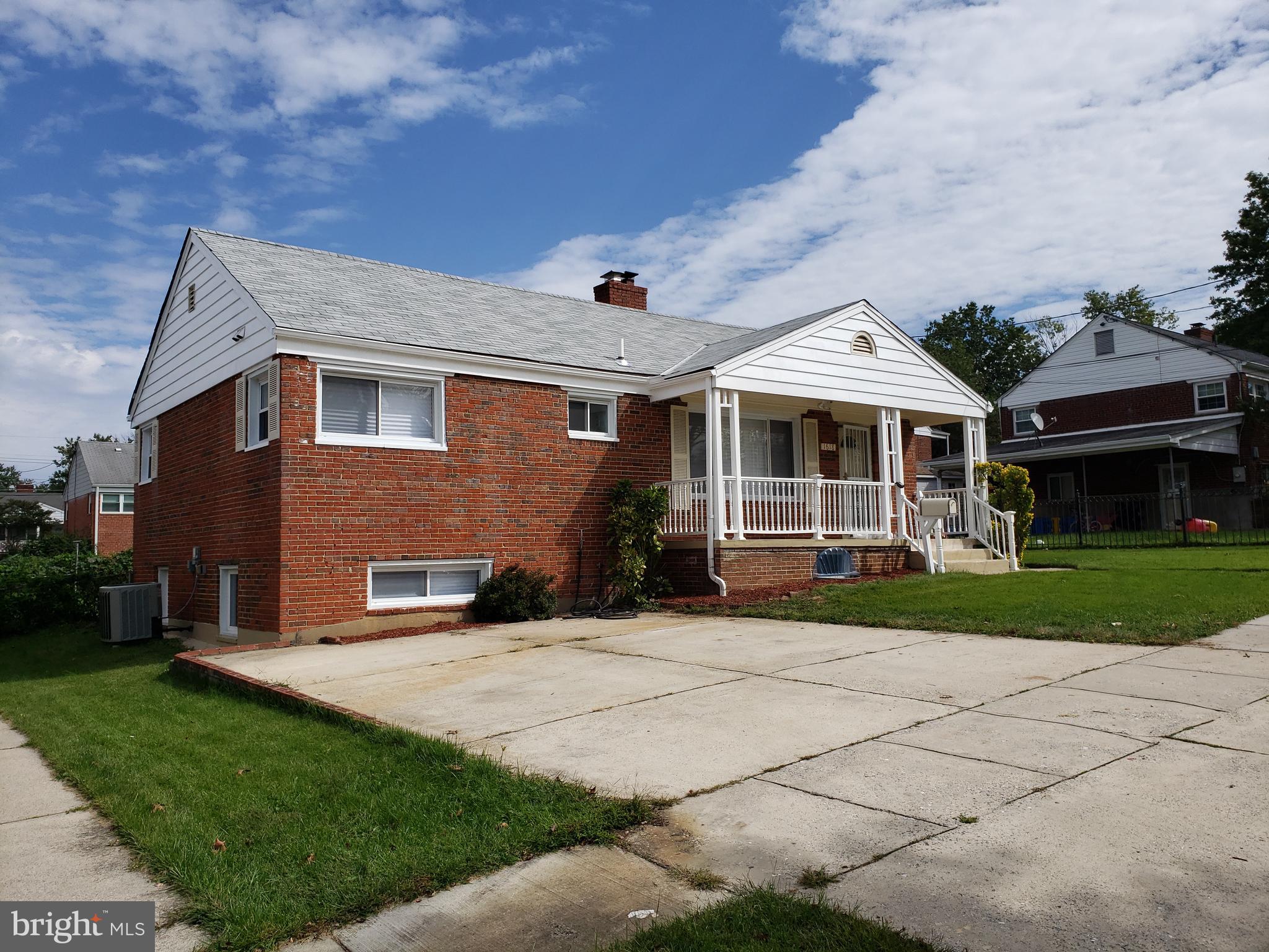 1618 Parham Road Silver Spring, MD 20903 - Photo 4 of 42 Gallery Image 4