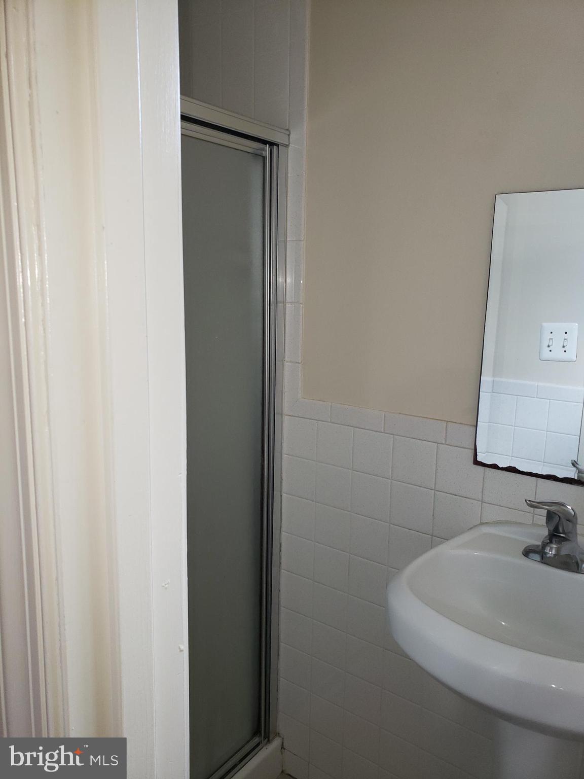1618 Parham Road Silver Spring, MD 20903 - Photo 32 of 42 Basement full bath