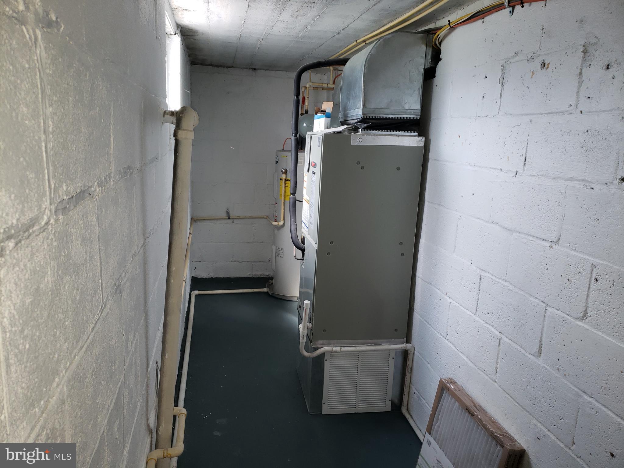 1618 Parham Road Silver Spring, MD 20903 - Photo 33 of 42 Utility area
