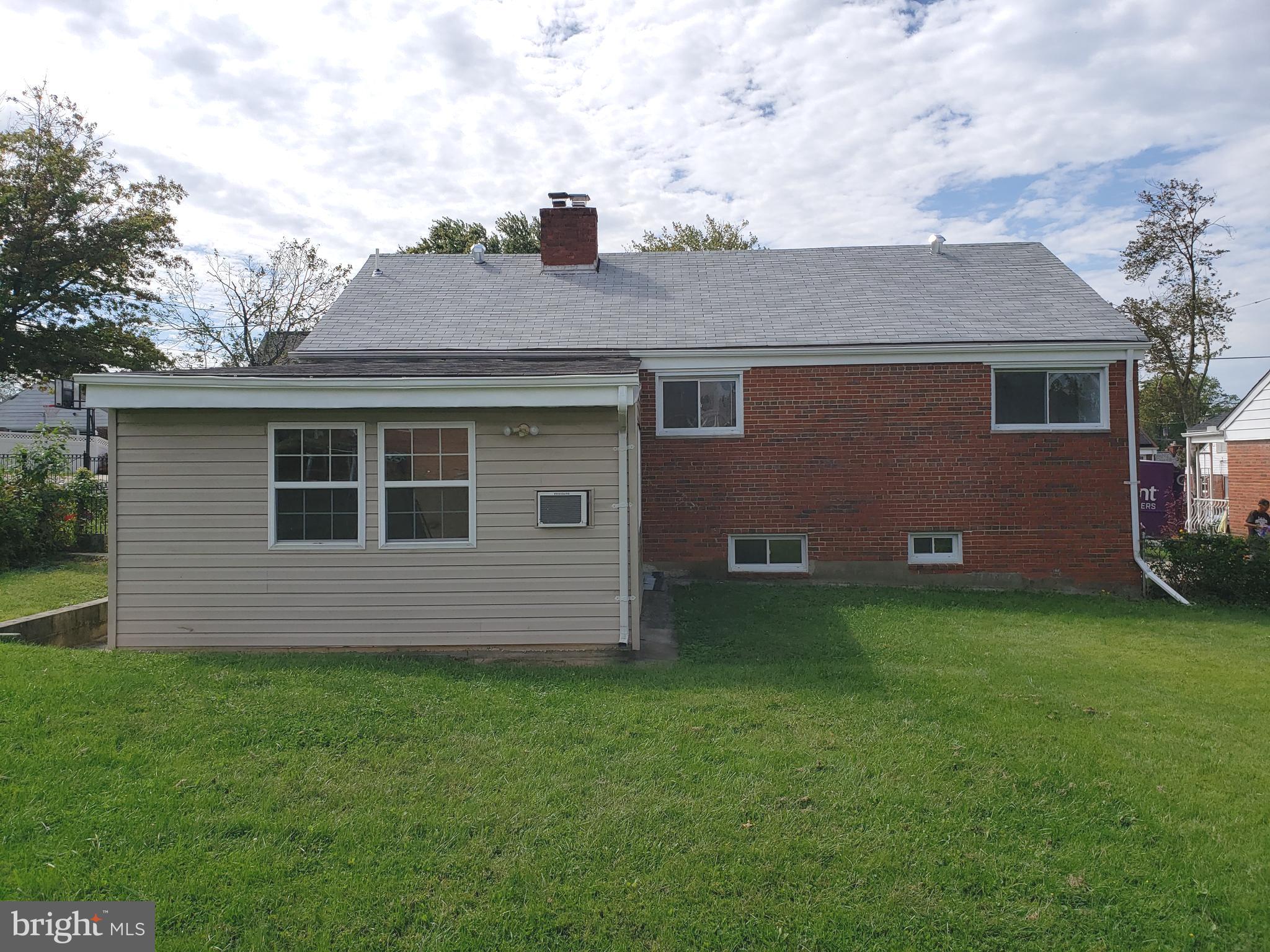 1618 Parham Road Silver Spring, MD 20903 - Photo 9 of 42 Gallery Image 9
