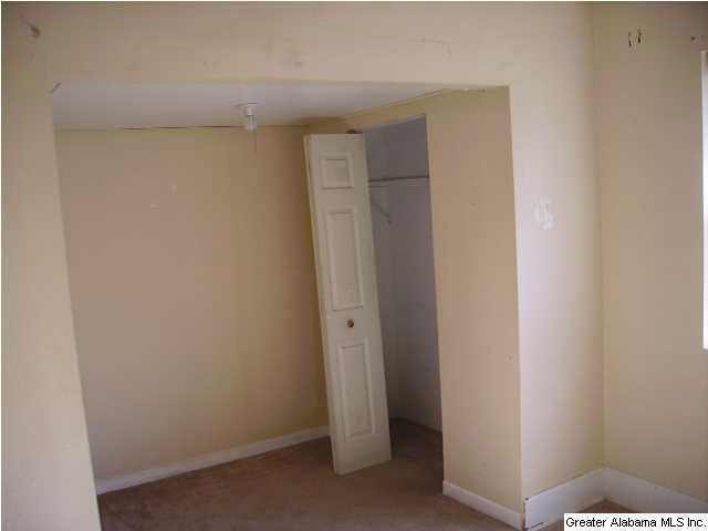 4645 Terrace R Birmingham, AL 35208 - Photo 12 of 14