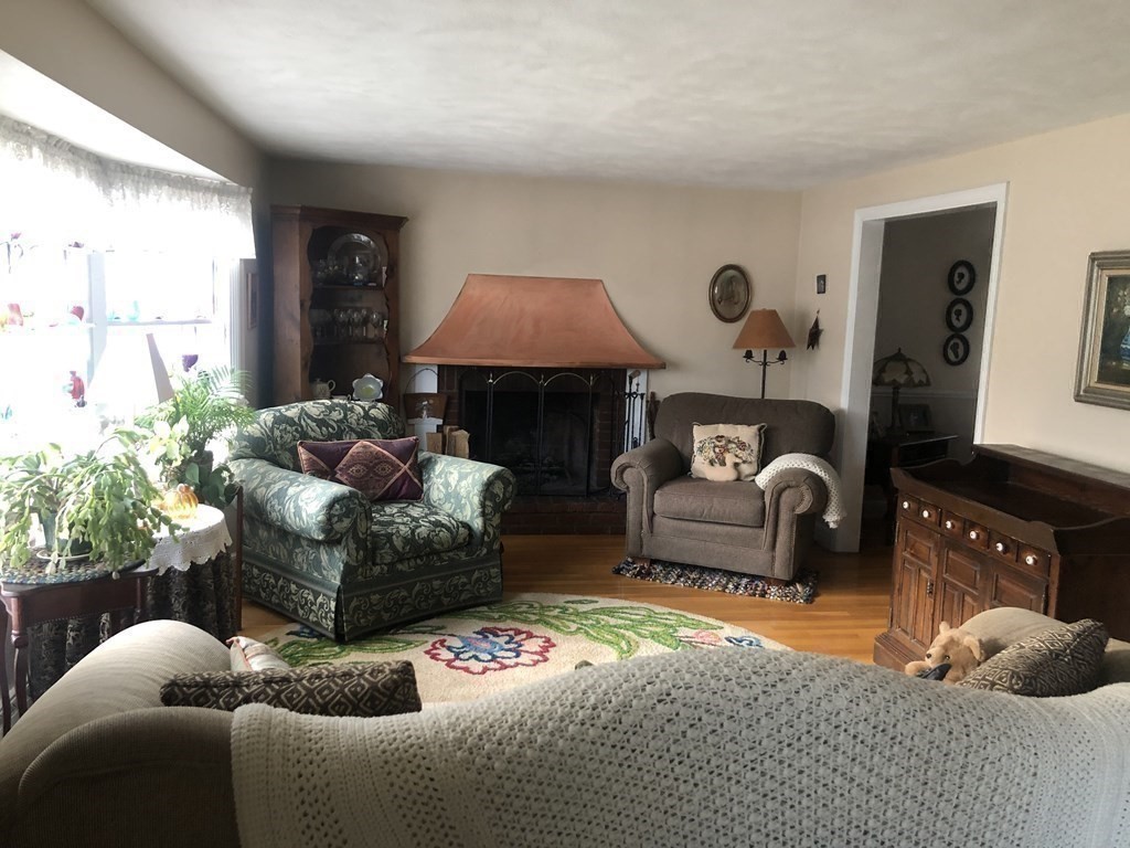 128 Vincent Road Dedham, MA 02026 - Photo 13 of 40 Gallery Image 13