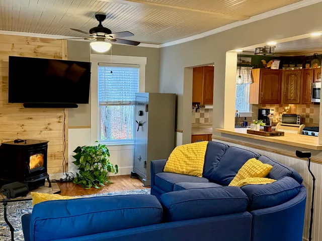 $390,000 | 18 Pine Street, Tilton, NH 03276