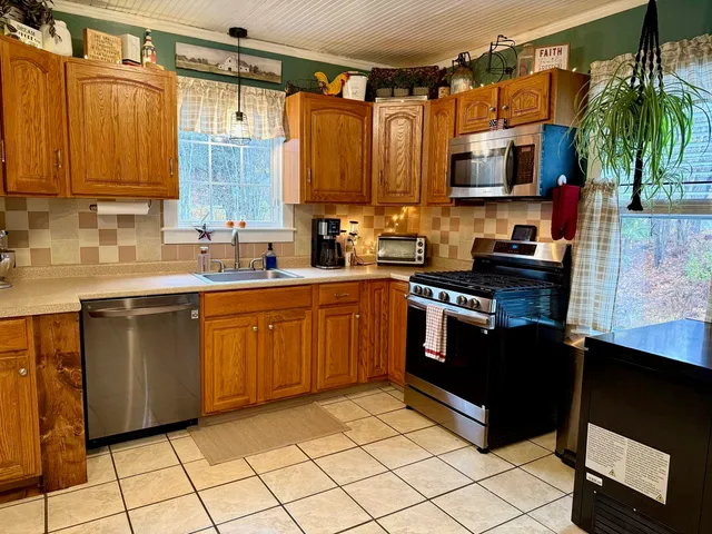 $390,000 | 18 Pine Street, Tilton, NH 03276