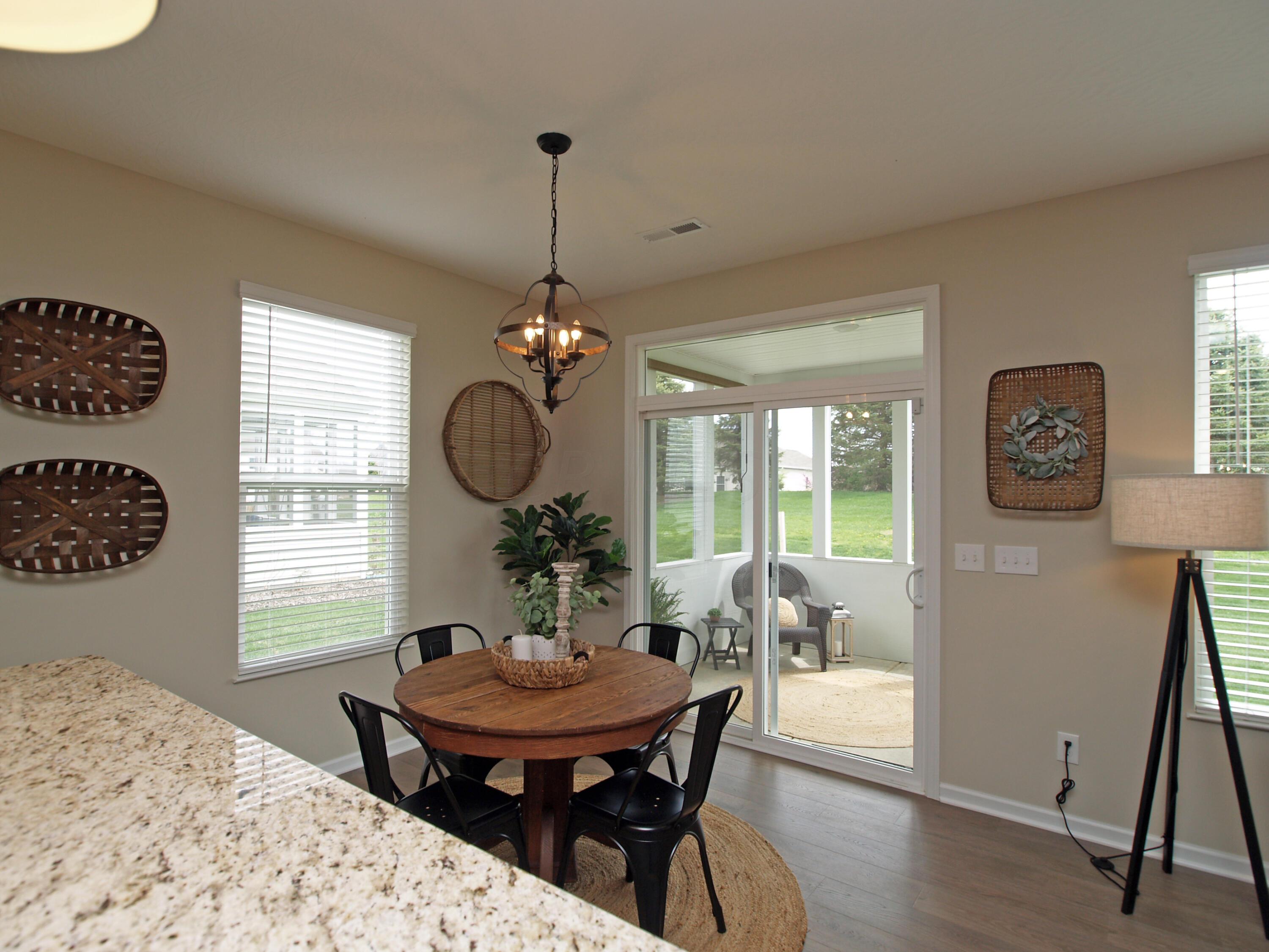 315 Blue Ridge Ostrander, OH 43061 - Photo 13 of 47 Eating Area