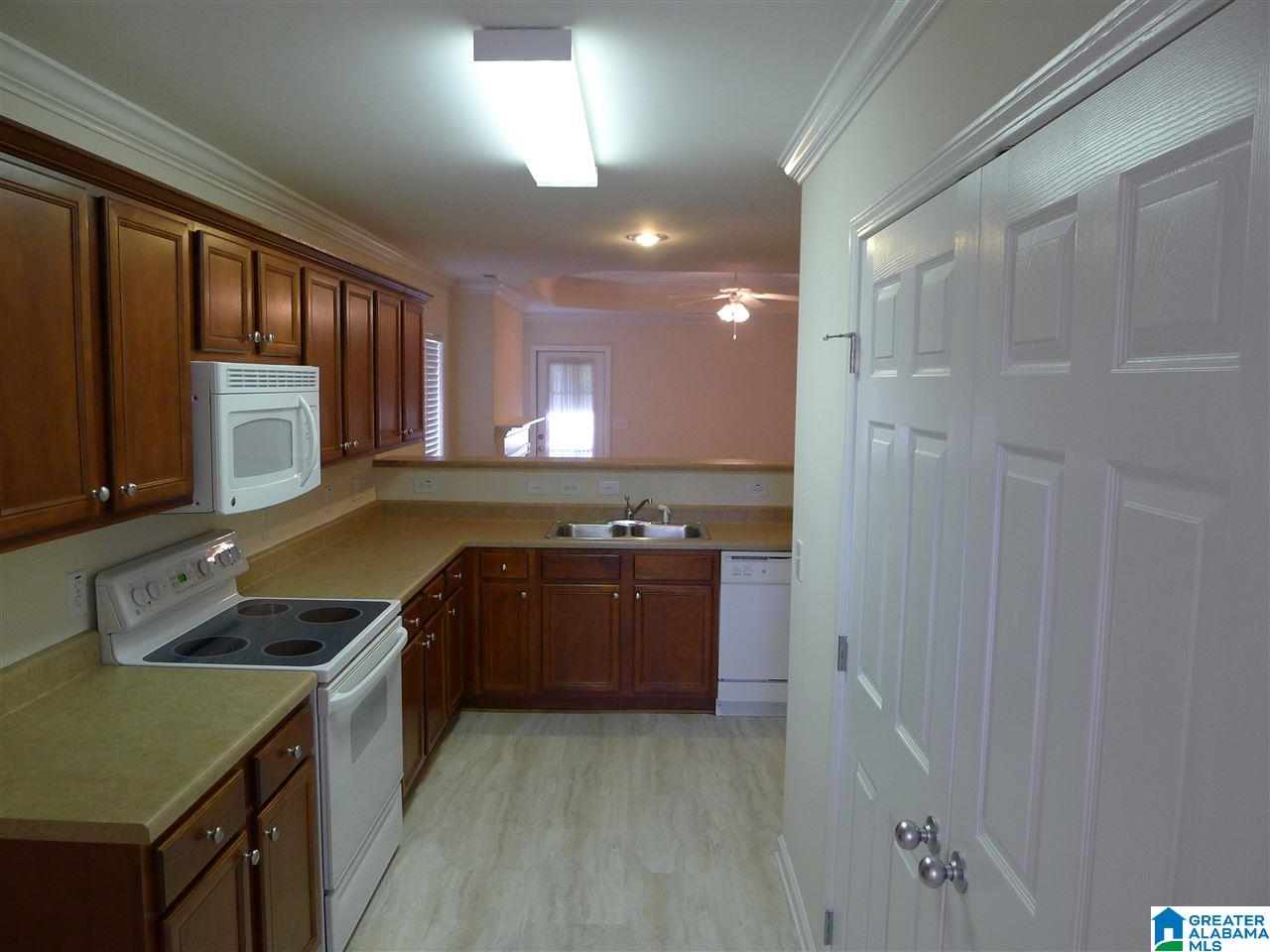 185 Springdale Road Mount Olive, AL 35117 - Photo 9 of 44