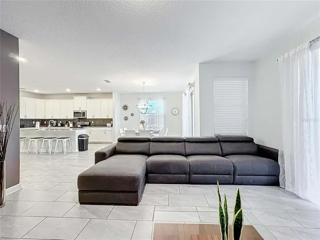 $3,100 | 1589 Flange Drive, Davenport, FL 33896