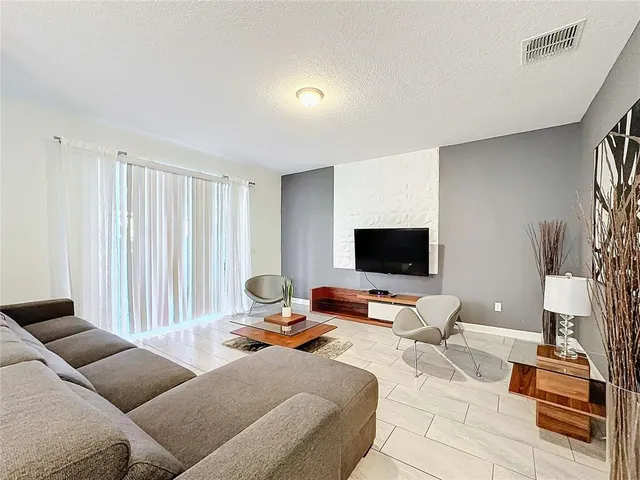 $3,100 | 1589 Flange Drive, Davenport, FL 33896