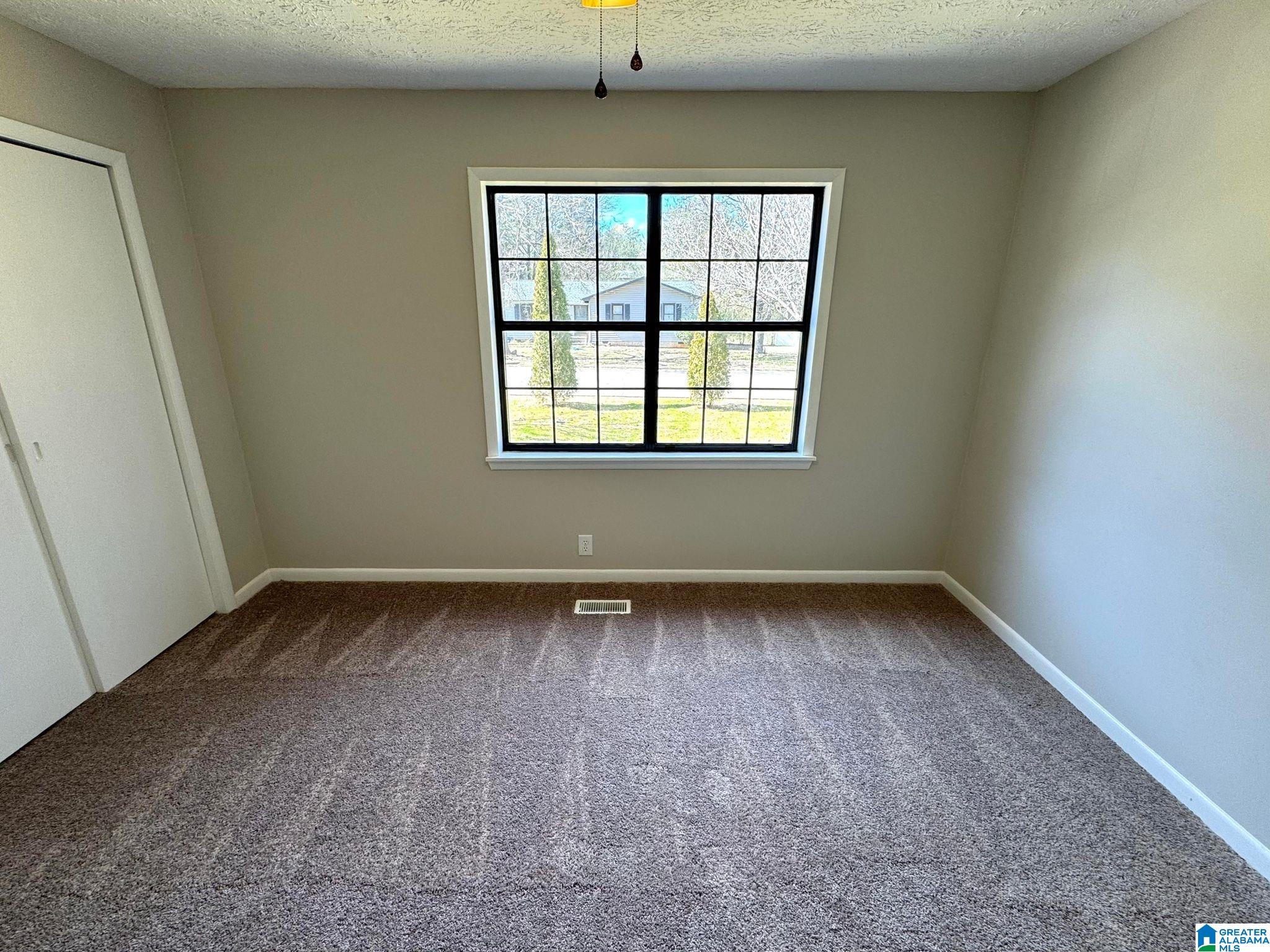 910 Ivan Drive Southwest Jacksonville, AL 36265 - Photo 18 of 19