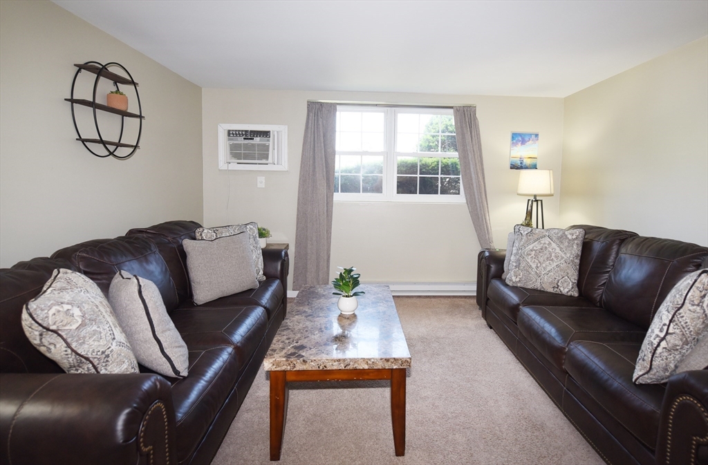 96 Richardson Road, Unit B7 Chelmsford, MA 01863 - Photo 15 of 42 Gallery Image 15
