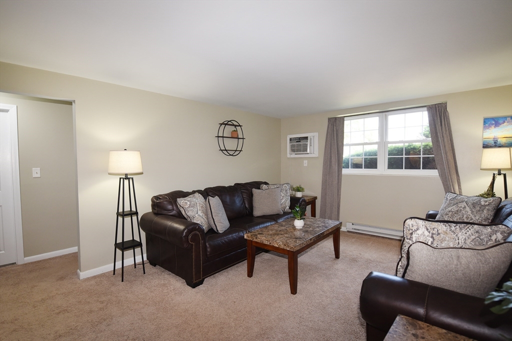 96 Richardson Road, Unit B7 Chelmsford, MA 01863 - Photo 16 of 42 Gallery Image 16