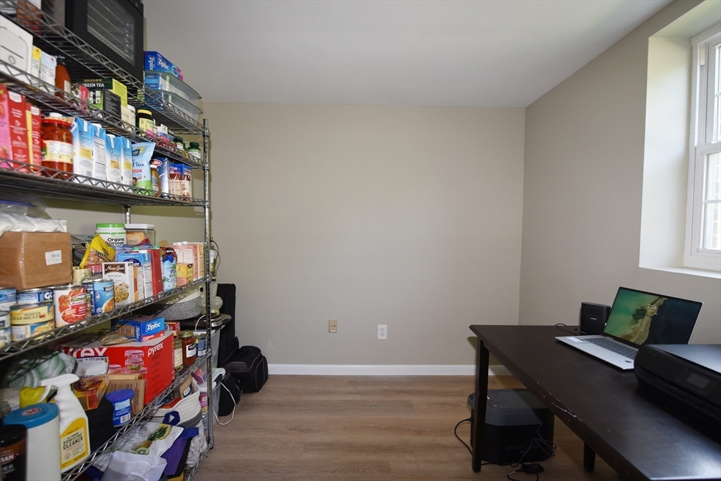 96 Richardson Road, Unit B7 Chelmsford, MA 01863 - Photo 28 of 42 Gallery Image 28