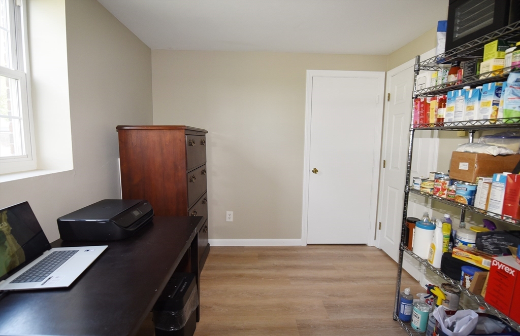 96 Richardson Road, Unit B7 Chelmsford, MA 01863 - Photo 29 of 42 Gallery Image 29