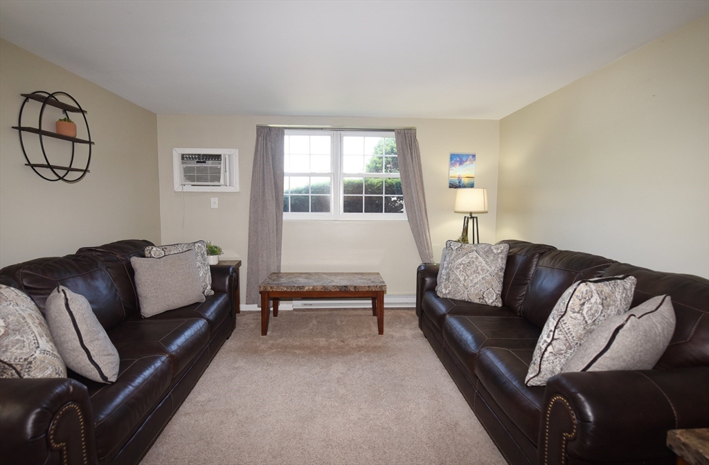 96 Richardson Road, Unit B7 Chelmsford, MA 01863 - Photo 7 of 42 Gallery Image 7