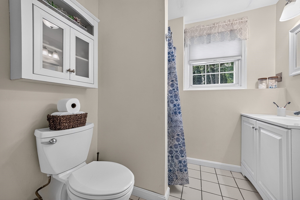 165 Pepperell Road Groton, MA 01450 - Photo 19 of 30 Gallery Image 19