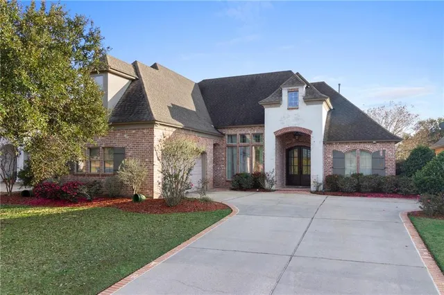 $495,000 | 290 Cypress Lakes Drive, Slidell, LA 70458