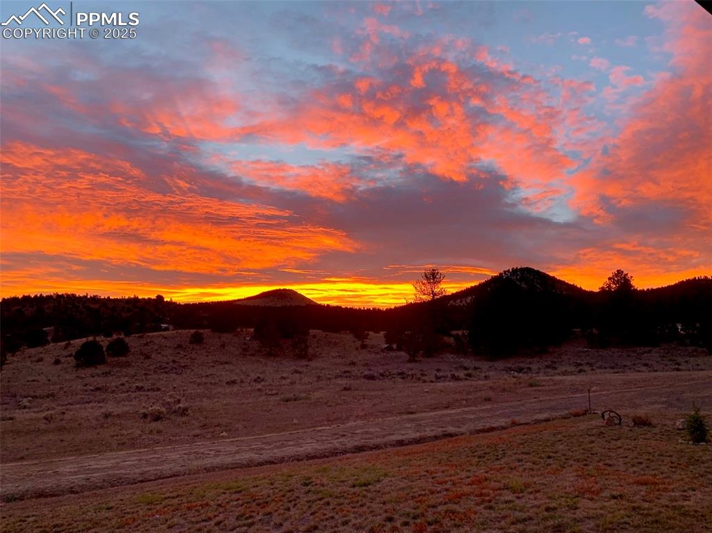 311 Knickerbocker Road Silver Cliff, CO 81252 - Photo 41 of 50 a view of a sky