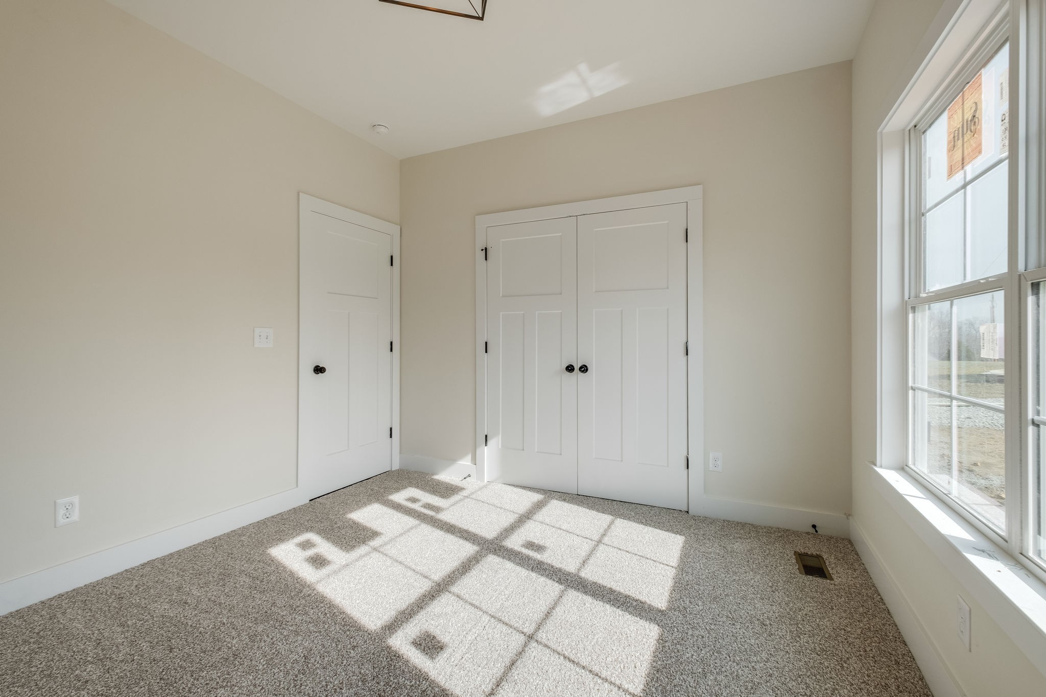 861 Hooper Road Charlotte, TN 37036 - Photo 18 of 28 Gallery Image 18