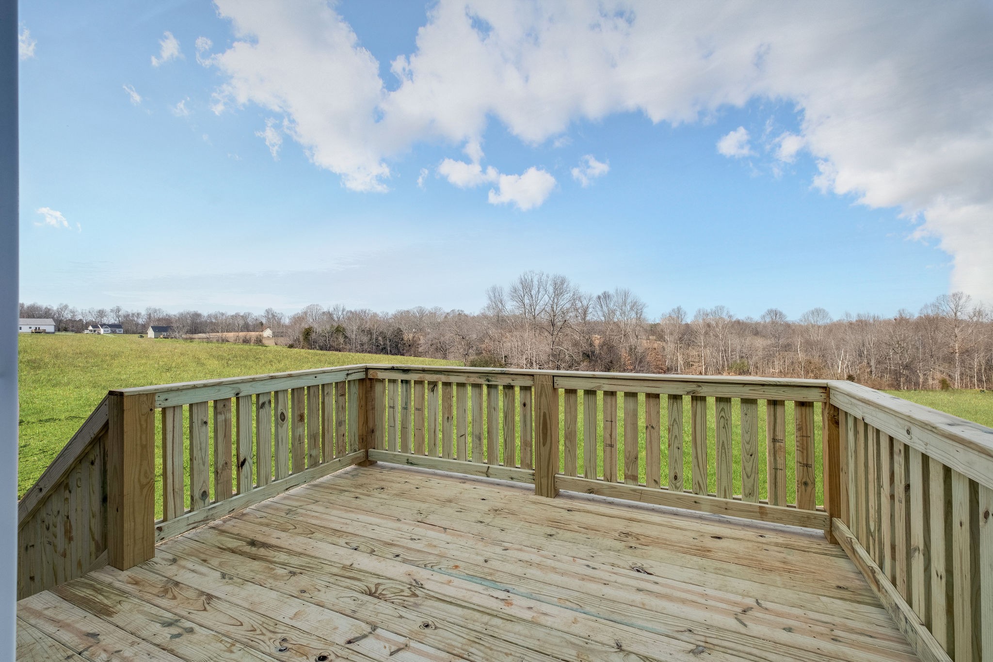 861 Hooper Road Charlotte, TN 37036 - Photo 27 of 28 Gallery Image 27