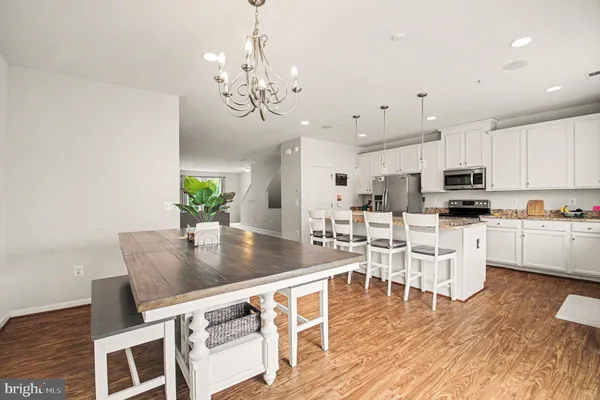$429,999 | 14798 Mason Creek Circle, Woodbridge, VA 22191
