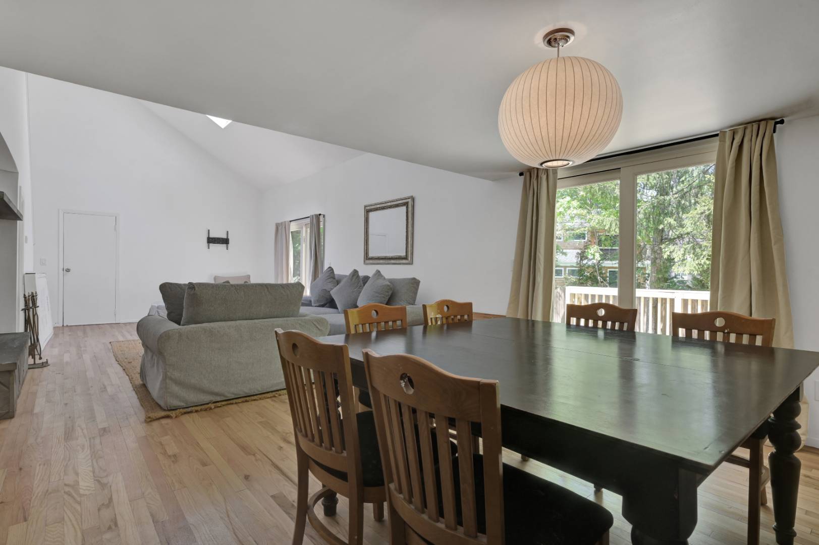 5 West Neck Road Southampton, NY 11968 - Photo 2 of 11