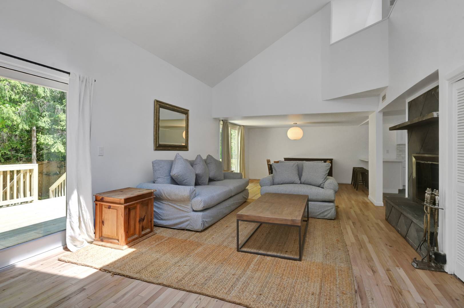 5 West Neck Road Southampton, NY 11968 - Photo 4 of 11