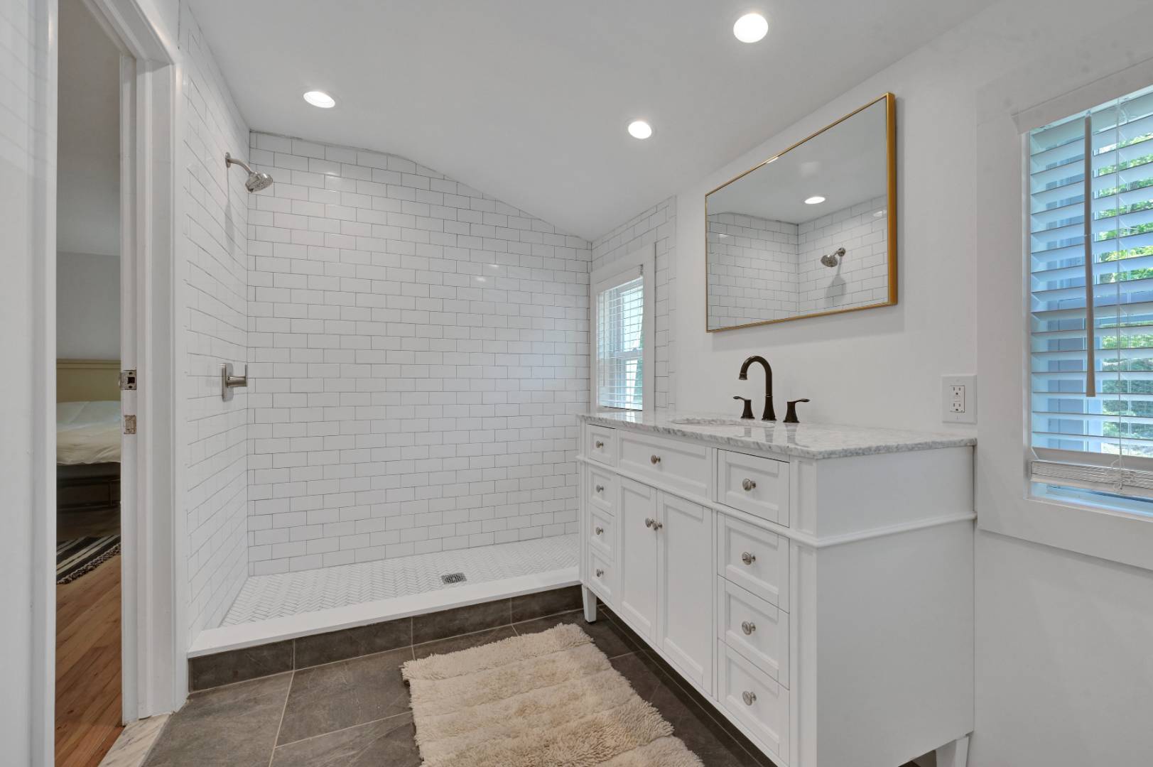 5 West Neck Road Southampton, NY 11968 - Photo 9 of 11