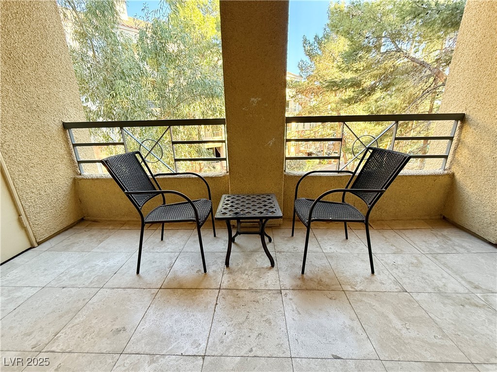 230 East Flamingo Road, Unit 230 Las Vegas, NV 89169 - Photo 12 of 26